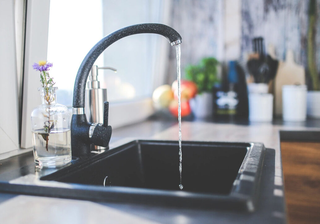Kitchen faucet